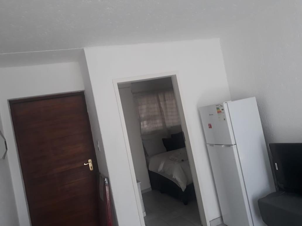 The Apartment On Katherine Street In Central Sandton Johannesburgo Exterior foto